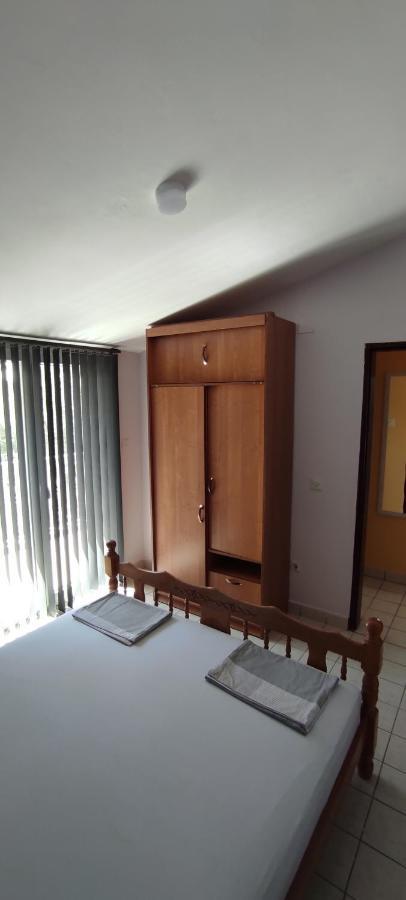 לושטיצה Apartmani Jovanovic מראה חיצוני תמונה