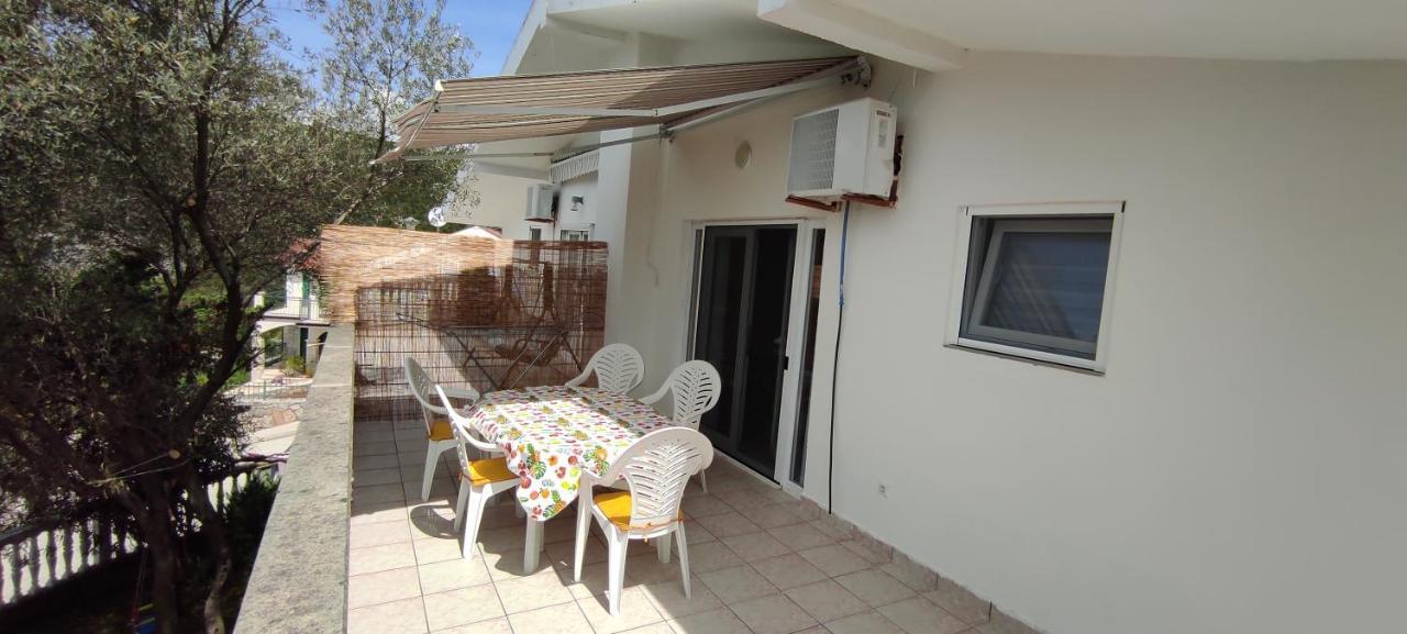 לושטיצה Apartmani Jovanovic מראה חיצוני תמונה