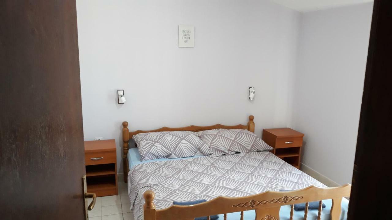 לושטיצה Apartmani Jovanovic מראה חיצוני תמונה