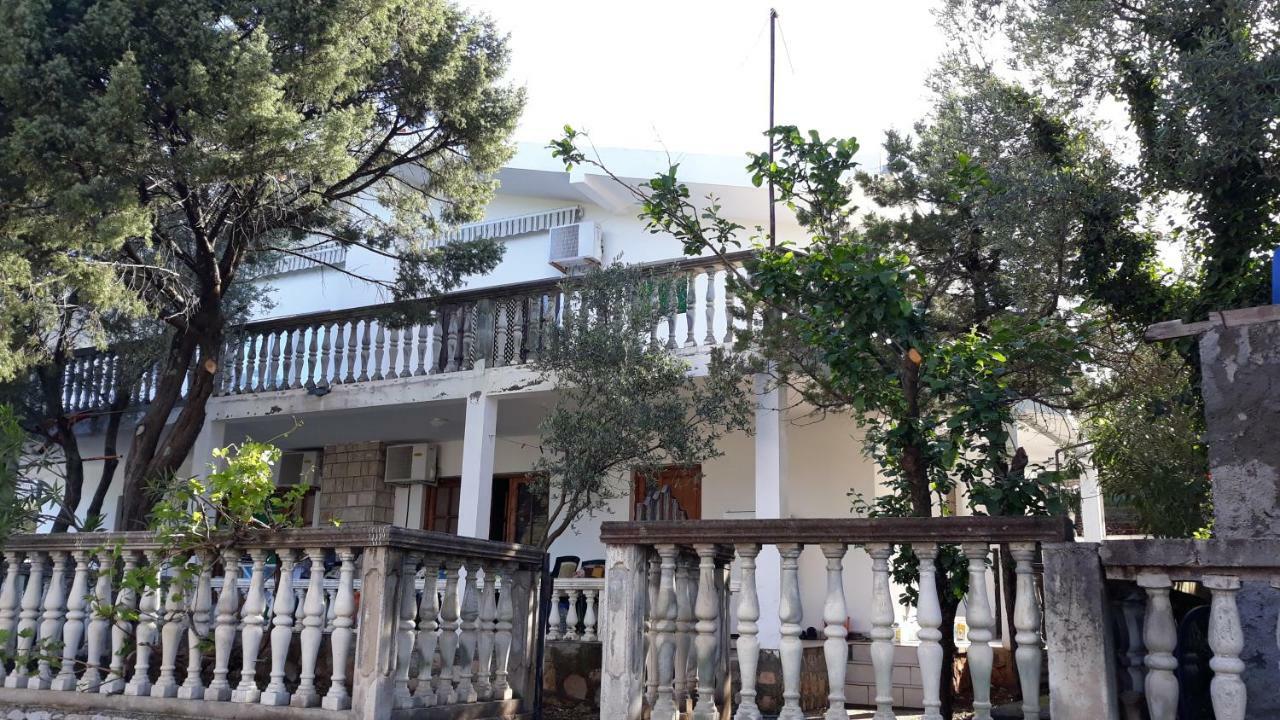 לושטיצה Apartmani Jovanovic מראה חיצוני תמונה